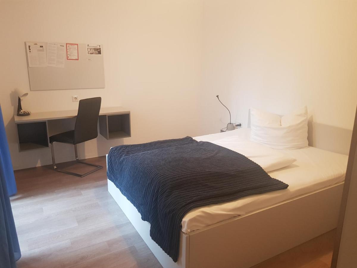 Spreepolis Boardinghaus Aparthotel Berlin Bagian luar foto