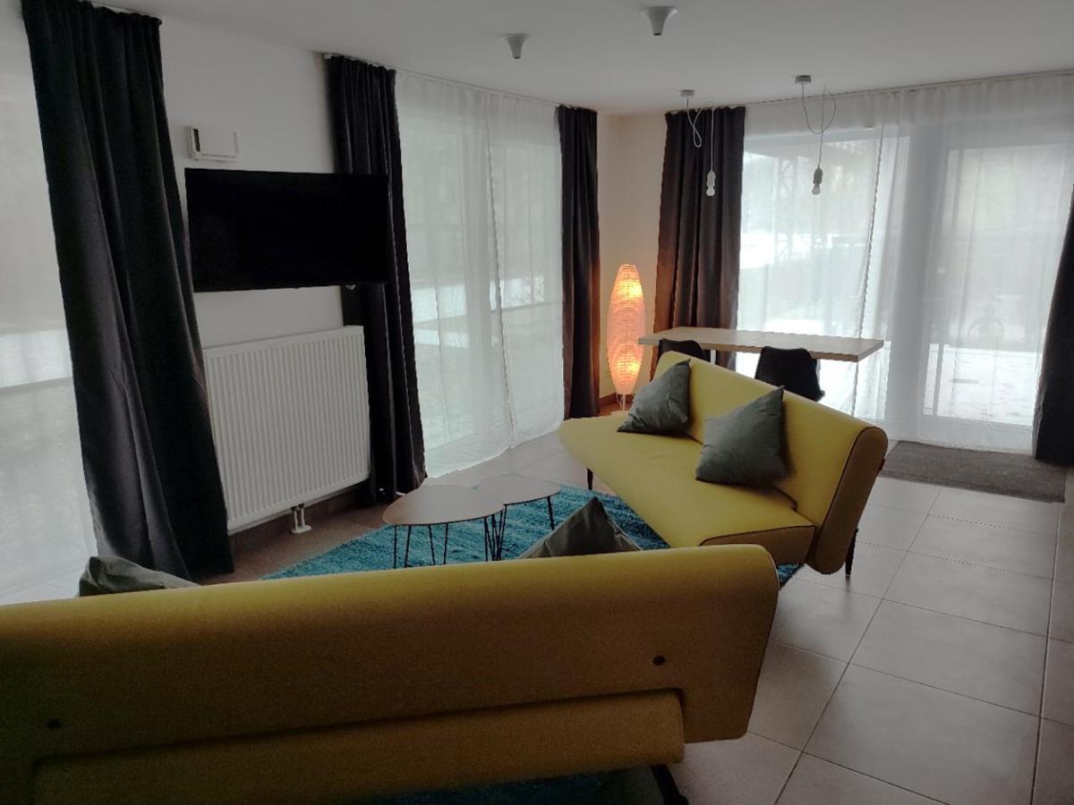 Spreepolis Boardinghaus Aparthotel Berlin Bagian luar foto