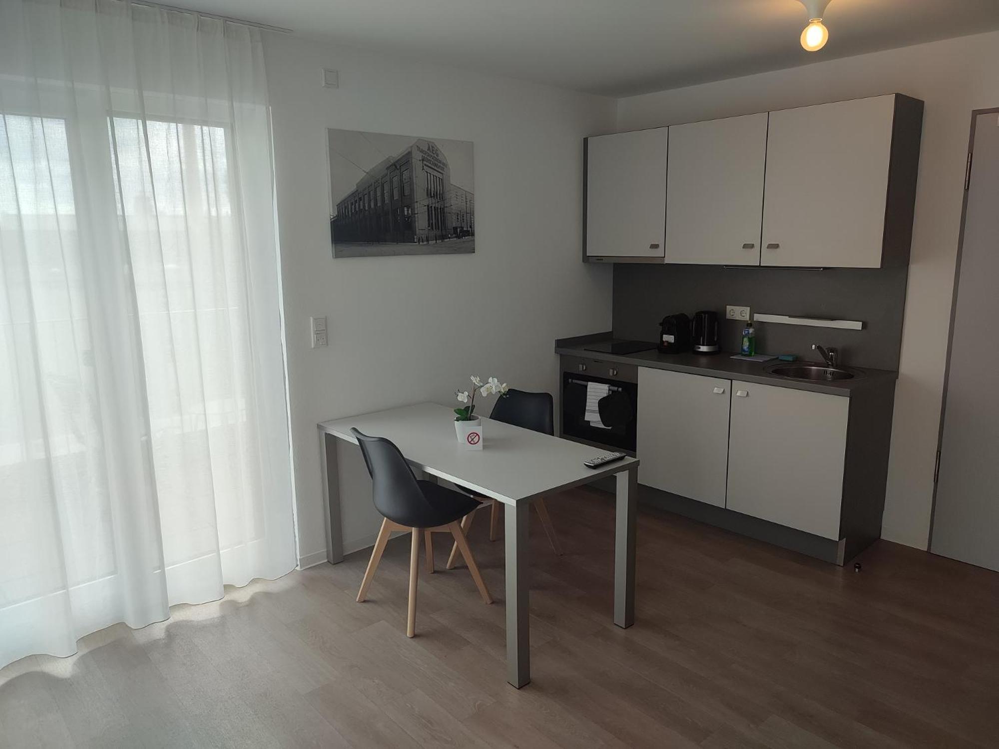 Spreepolis Boardinghaus Aparthotel Berlin Bagian luar foto