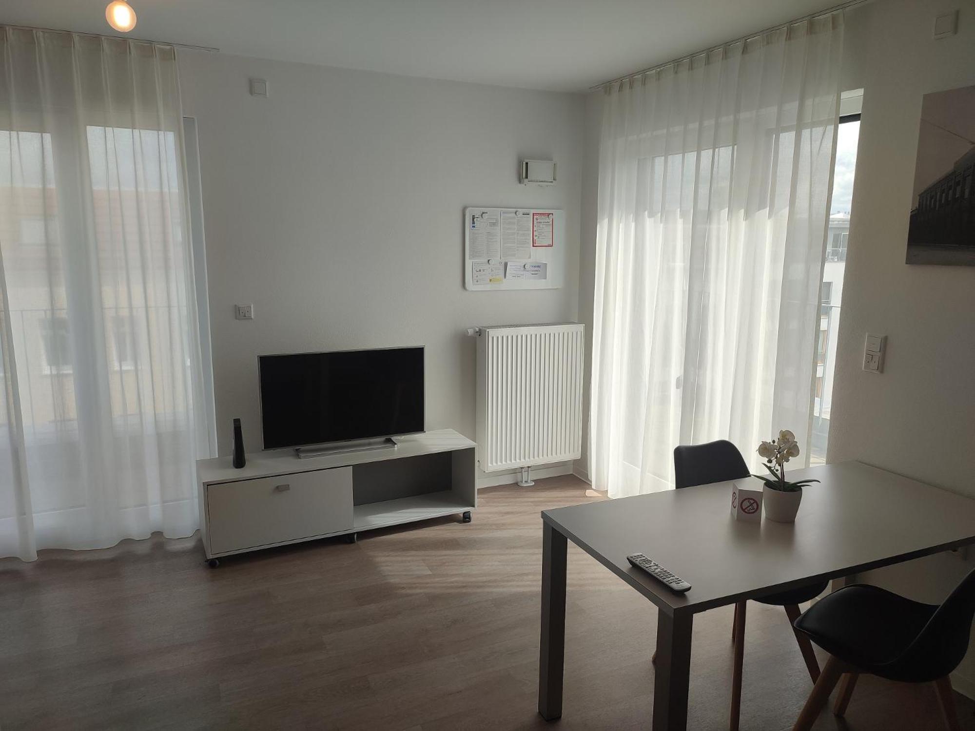 Spreepolis Boardinghaus Aparthotel Berlin Bagian luar foto