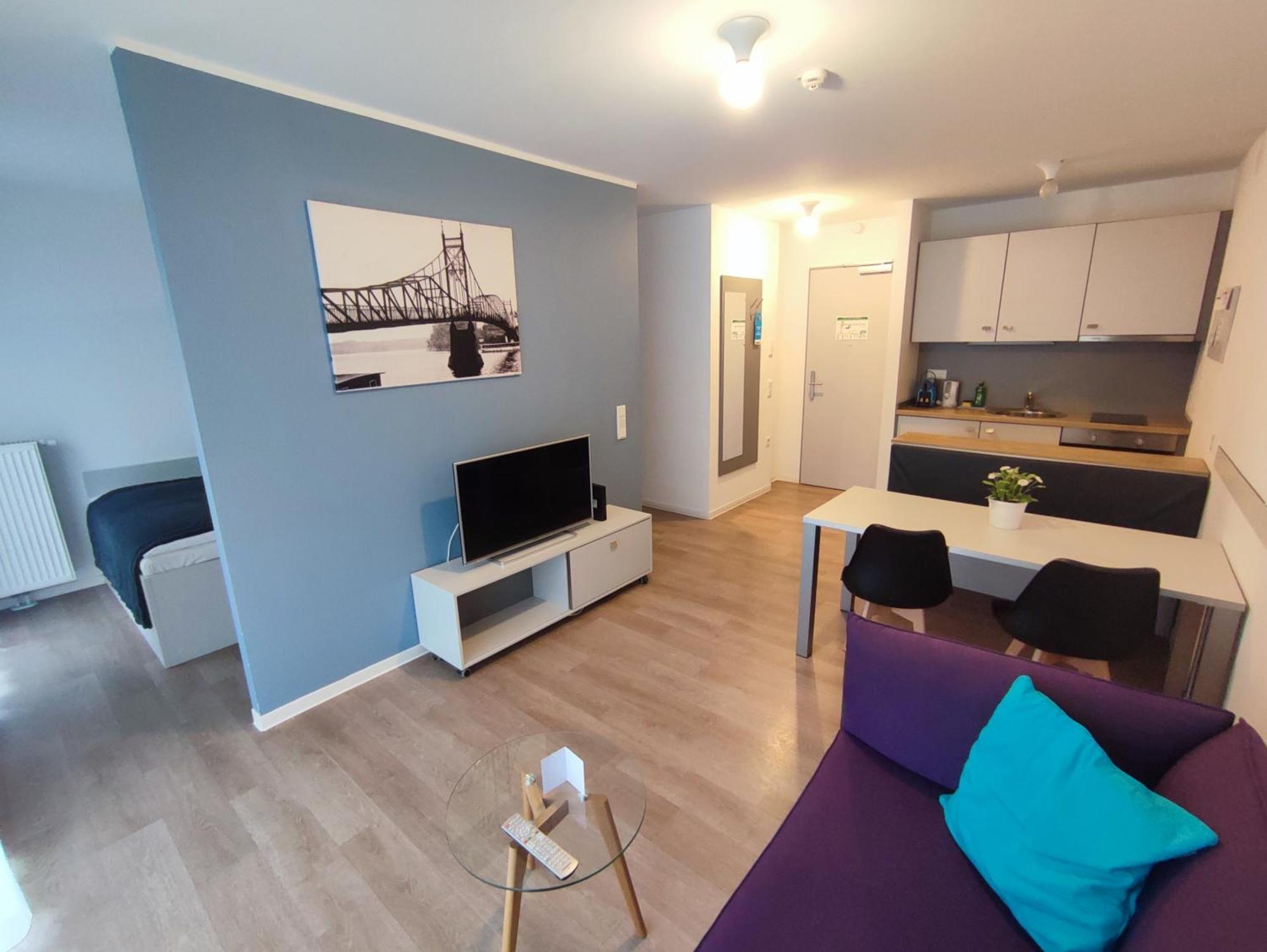Spreepolis Boardinghaus Aparthotel Berlin Bagian luar foto